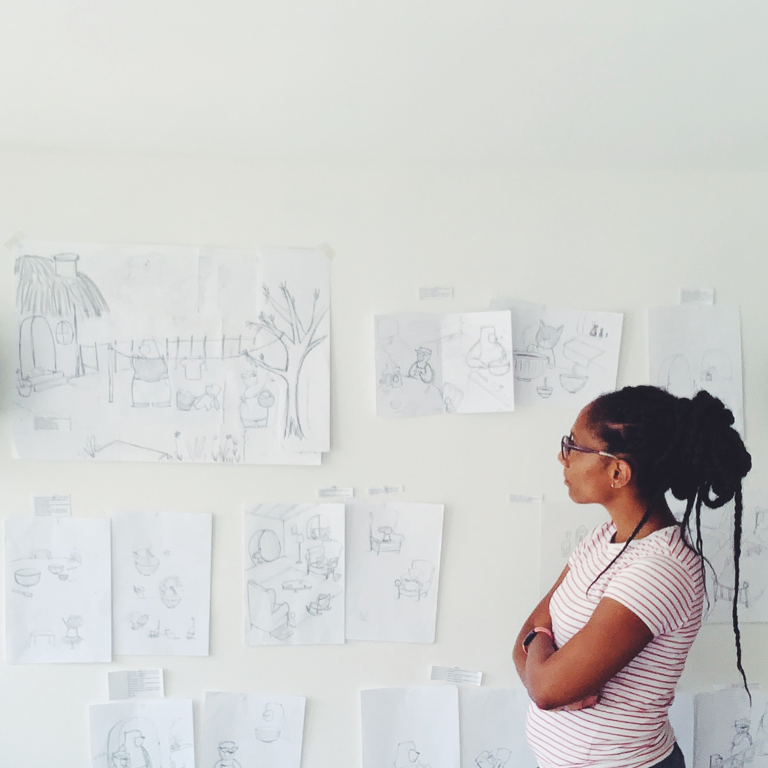 Nathalie Goss, illustrator in her studio.